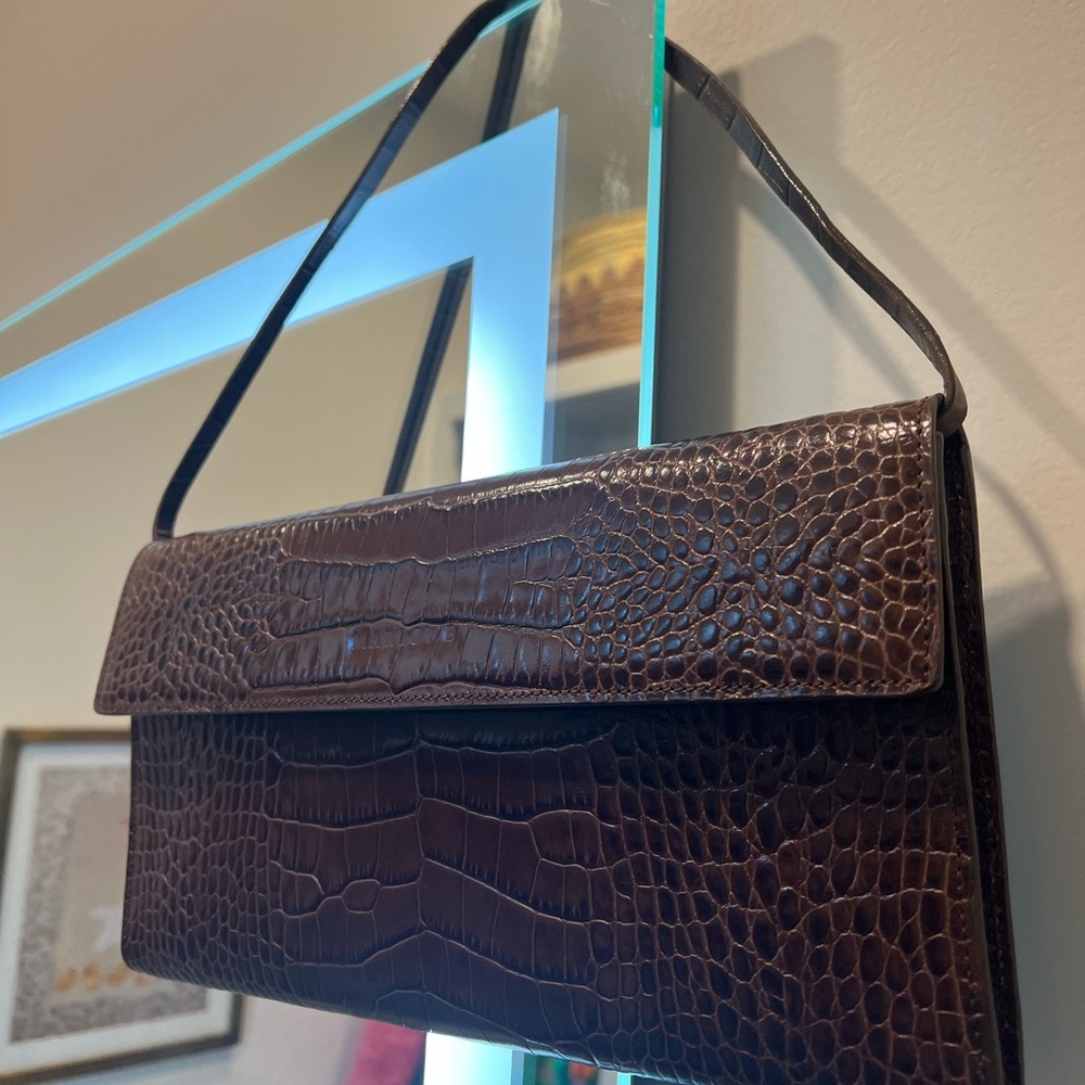 Marlowe made in Italy brown leather hand purse